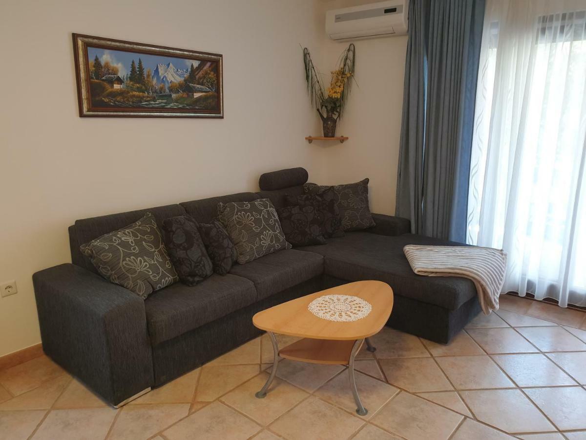 Apartmenthaus Fa Rovinj Exterior foto